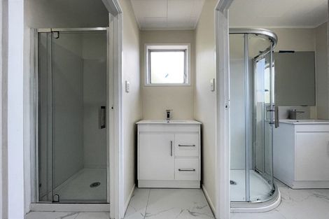 Photo of property in 13 Cockayne Crescent, Sunnynook, Auckland, 0620