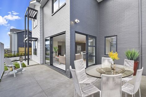 Photo of property in 9 Vincent Mcgrath Crescent, Swanson, Auckland, 0614