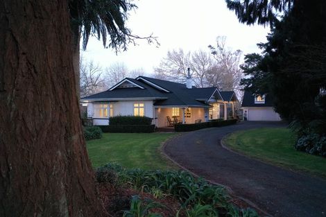 Photo of property in 1782 Te Pahu Road, Karamu, Hamilton, 3285