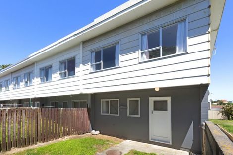Photo of property in 10/22 Bay Drive, Titahi Bay, Porirua, 5022