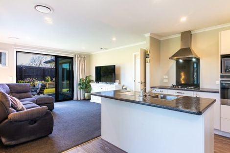 Photo of property in 48 Huka Heights Drive, Rangatira Park, Taupo, 3330