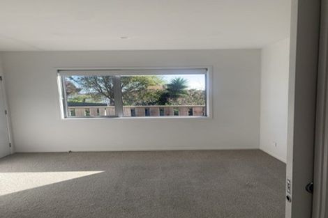 Photo of property in 8 Lavender Close, Spotswood, New Plymouth, 4310