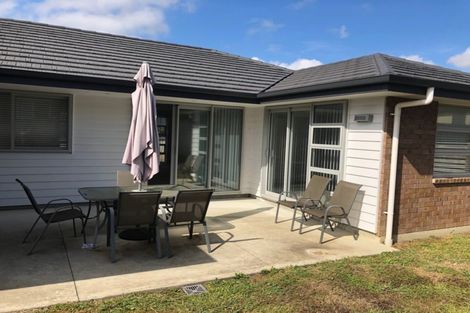 Photo of property in 21 Pyne Crescent, Pokeno, 2402