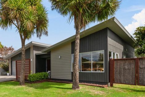 Photo of property in 8 Rangipoia Place, Turangi, 3334