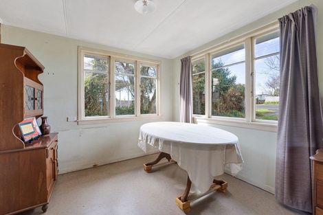 Photo of property in 1347 Devon Road, Brixton, Waitara, 4382