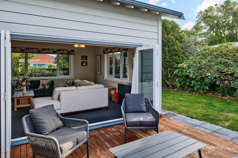 Photo of property in 17 Connolly Street, Boulcott, Lower Hutt, 5010