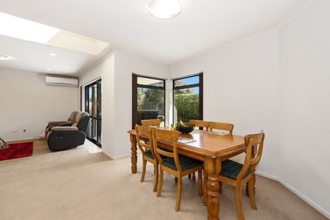 Photo of property in 34 Wiltshire Drive, Huntington, Hamilton, 3210