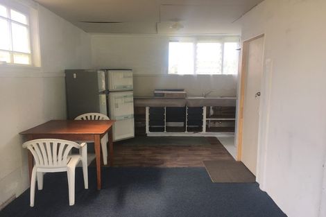 Photo of property in 132 Blockhouse Bay Road, Avondale, Auckland, 1026