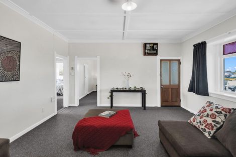 Photo of property in 6 Harper Street, Gonville, Whanganui, 4501