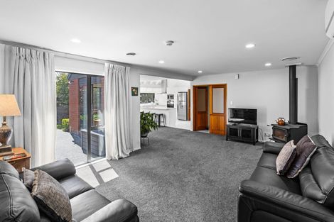 Photo of property in 50 Apsley Drive, Avonhead, Christchurch, 8042