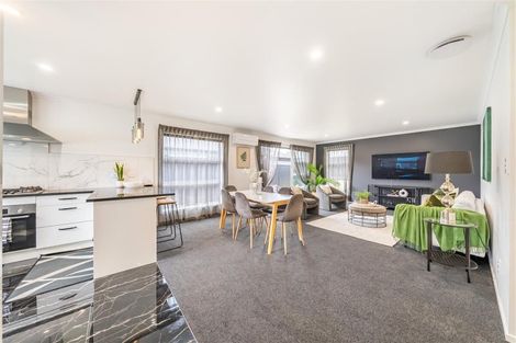 Photo of property in 28 Fenwick Crescent, Wallaceville, Upper Hutt, 5018