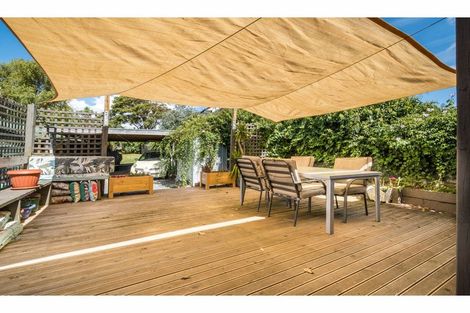 Photo of property in 8 Oraha Road, Huapai, Kumeu, 0810