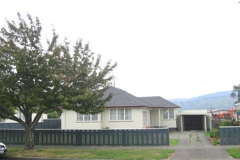 Photo of property in 54 Fraser Crescent, Elderslea, Upper Hutt, 5018