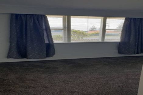 Photo of property in 2/24 Dale Crescent, Pakuranga, Auckland, 2010
