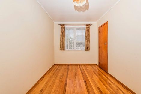 Photo of property in 16 Maple Street, Avondale, Auckland, 1026