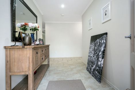 Photo of property in 176 Thornton Road, Cambridge, 3434