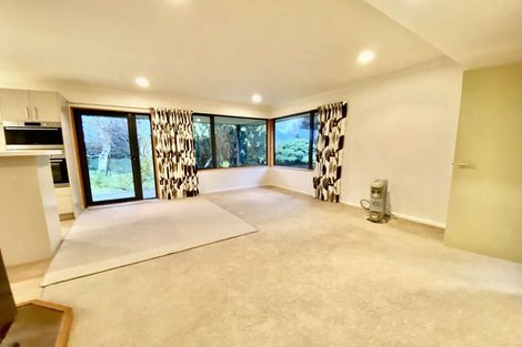 Photo of property in 120 Lagoon Avenue, Albert Town, Wanaka, 9305