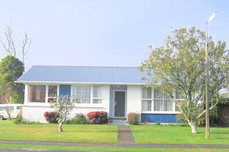 Photo of property in 6 Pickering Crescent, Chedworth, Hamilton, 3210