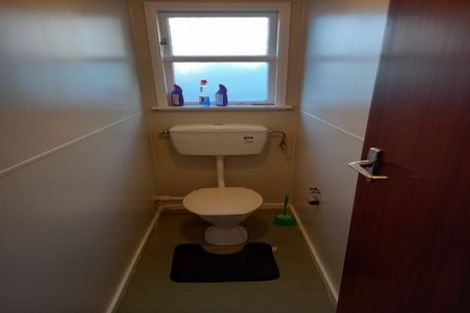 Photo of property in 2 Joseph Grove, Elderslea, Upper Hutt, 5018