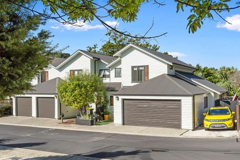 Photo of property in 12/11 The Avenue, Albany, Auckland, 0632