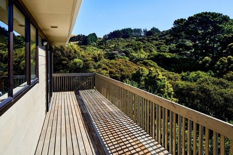 Photo of property in 38 Exploration Way, Whitby, Porirua, 5024