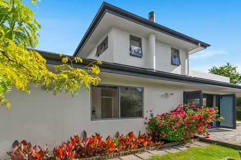 Photo of property in 28 Holden Avenue, Holdens Bay, Rotorua, 3010
