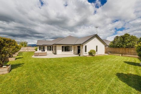 Photo of property in 25 Rodeo Drive, Kelvin Grove, Palmerston North, 4414