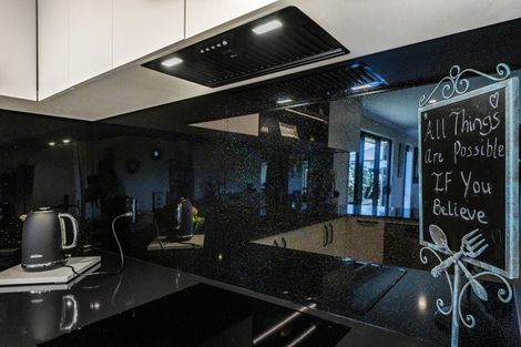 Photo of property in 13 Cressy Place, Darfield, 7510