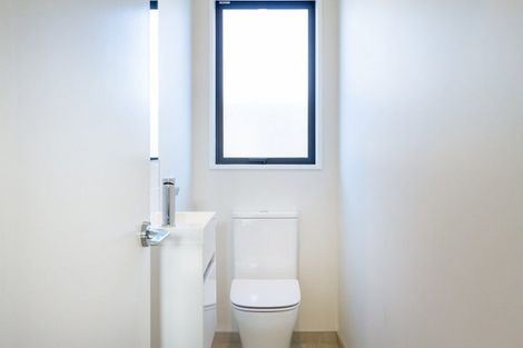 Photo of property in 5a Clontarf Lane, Belfast, Christchurch, 8051