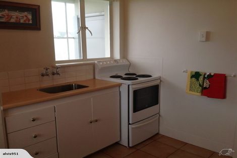 Photo of property in 1-12/48 The Bay Hill, Timaru, 7910