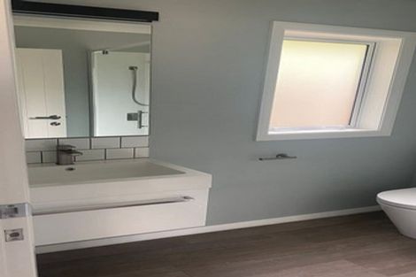 Photo of property in 3a Viscount Place, West End, Palmerston North, 4412