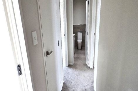 Photo of property in 72 Seafarer Crescent, Stanmore Bay, Whangaparaoa, 0932