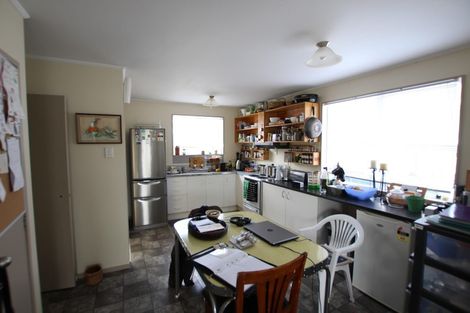 Photo of property in 1/220 Waitemata Drive, Ranui, Auckland, 0612