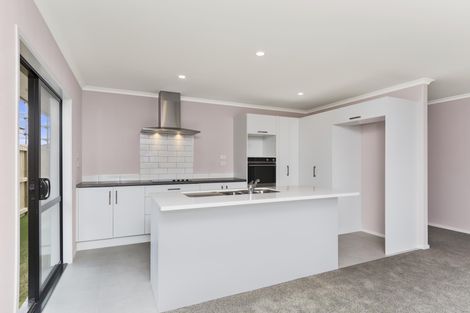 Photo of property in 6 Rotomanu Place, Pyes Pa, Tauranga, 3112