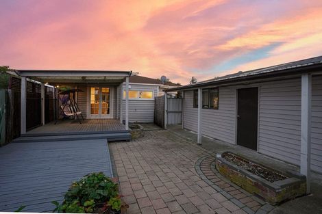 Photo of property in 18 Tilford Street, Woolston, Christchurch, 8062