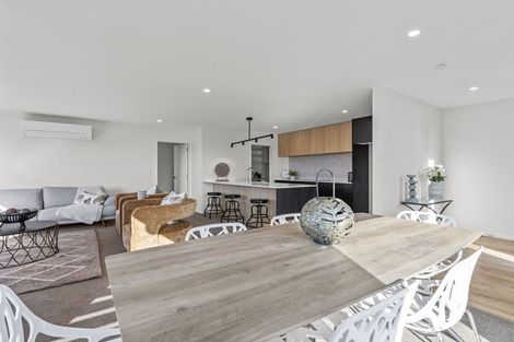 Photo of property in 16 Eccles Place, Halswell, Christchurch, 8025