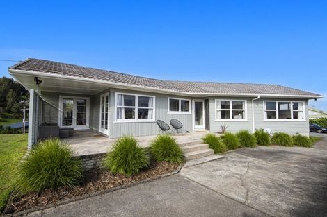 Photo of property in 51 Memorial Drive, Parahaki, Whangarei, 0112