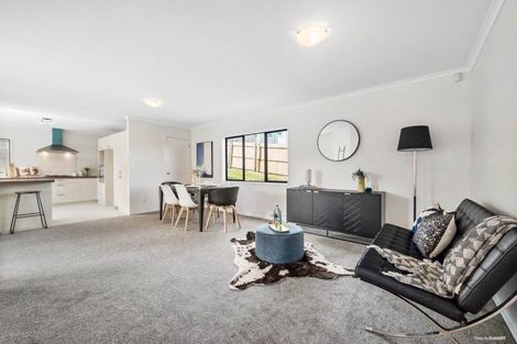 Photo of property in 5 Barnacle Rise, Red Beach, 0932