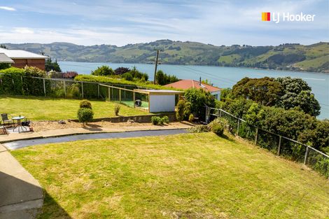 Photo of property in 15 Monowai Road, Ravensbourne, Dunedin, 9022