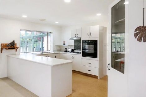 Photo of property in 34 Warwick Drive, Lynmore, Rotorua, 3010