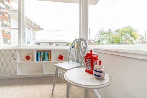 Photo of property in 99 Broadway, Carterton, 5713