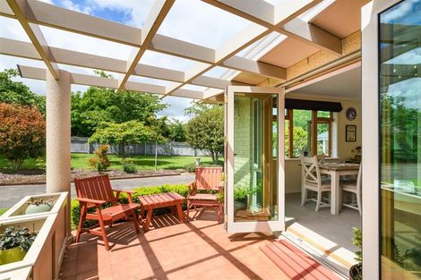 Photo of property in 11 Wanganui Road, Marton, 4710