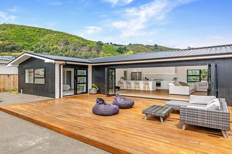 Photo of property in 55 Elizabeth Street, Waikanae, 5036