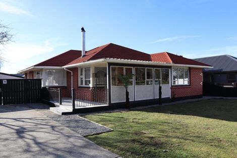 Photo of property in 338 Memorial Avenue, Burnside, Christchurch, 8053