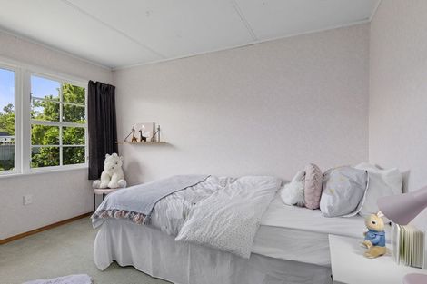 Photo of property in 25 Longfellow Street, Trentham, Upper Hutt, 5018