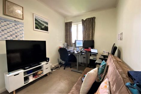 Photo of property in 14a Fairleigh Avenue, Mount Albert, Auckland, 1025