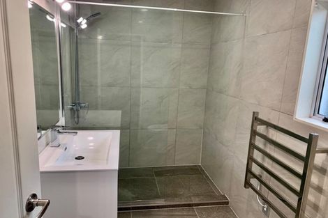 Photo of property in 42a Titirangi Road, New Lynn, Auckland, 0600