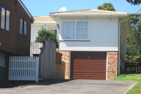 Photo of property in 2/41 Elliott Avenue, Bayview, Auckland, 0629