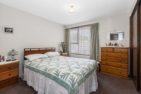 Photo of property in 48 Coopers Road, Dallington, Christchurch, 8061