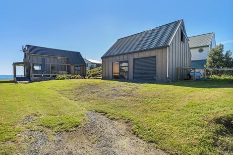 Photo of property in 147 Pukehina Parade, Pukehina, Te Puke, 3189